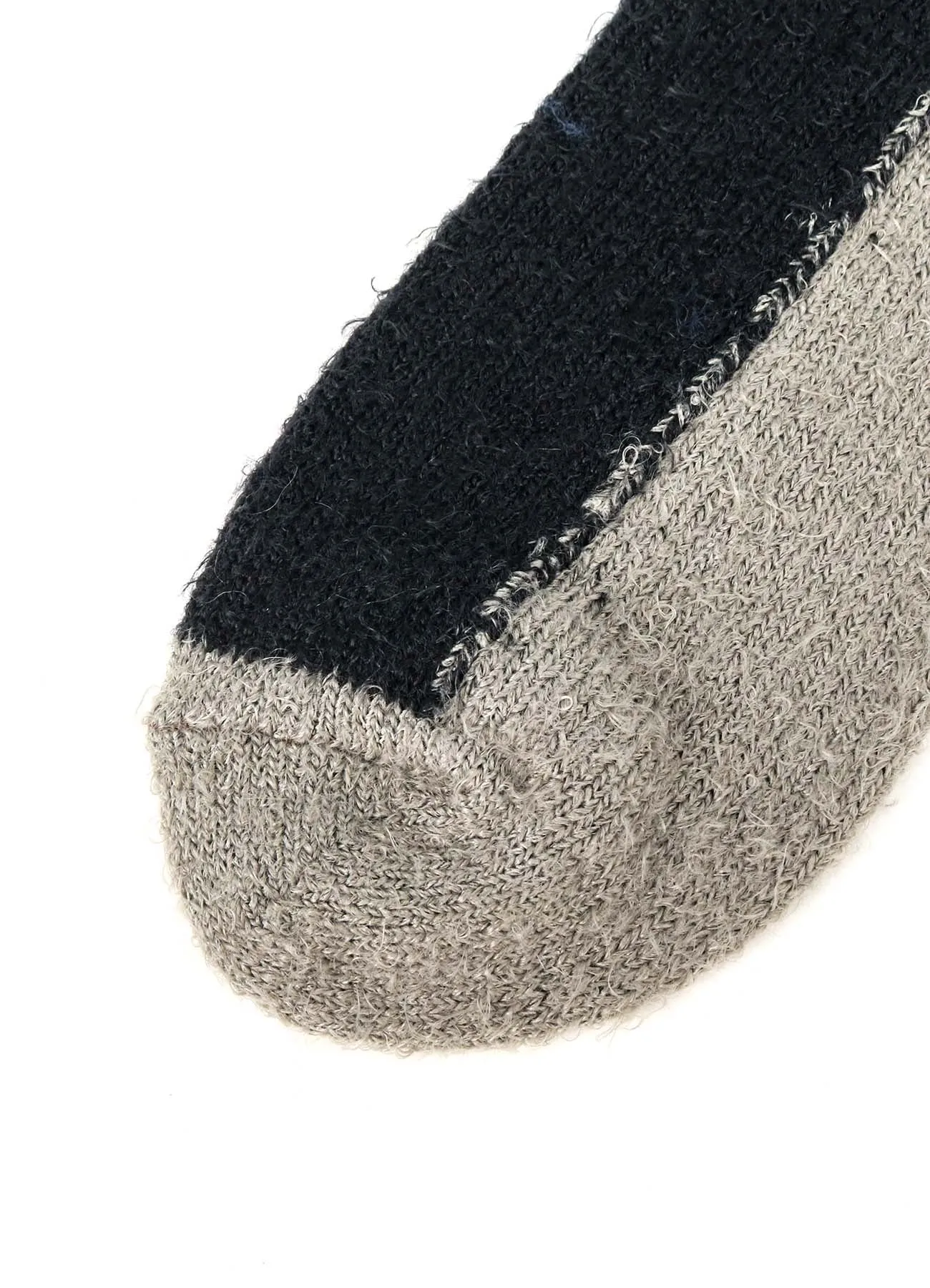 NYLON PLAIN STITCH ANKLE SOCKS